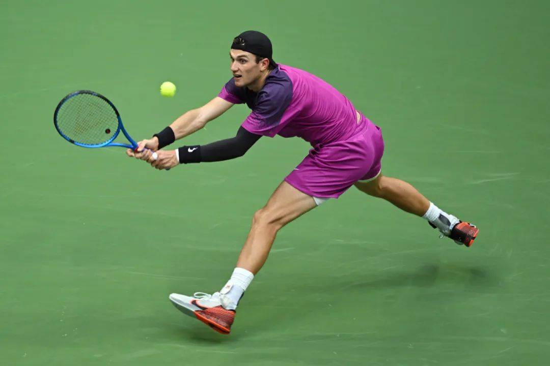 不仅要在竞 不仅要在竞