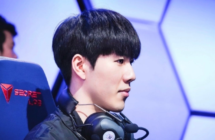 两队都在争 两队都在争